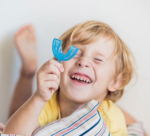 Teeth grinding in children